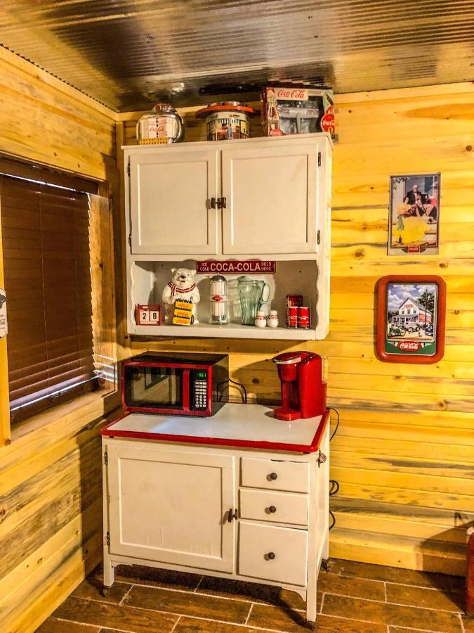 Samantha's Timber Inn Murfreesboro Bagian luar foto