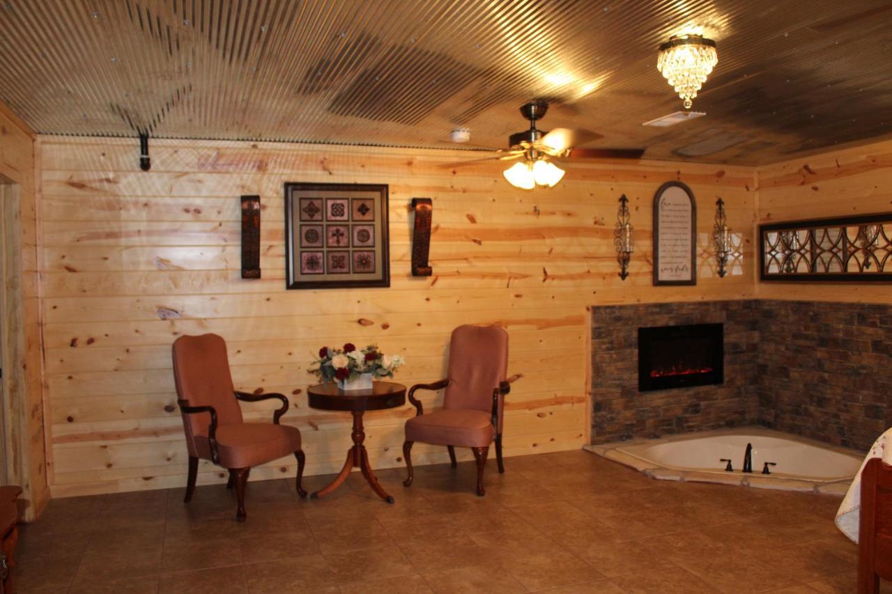 Samantha's Timber Inn Murfreesboro Bagian luar foto