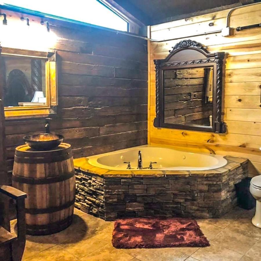 Samantha's Timber Inn Murfreesboro Bagian luar foto