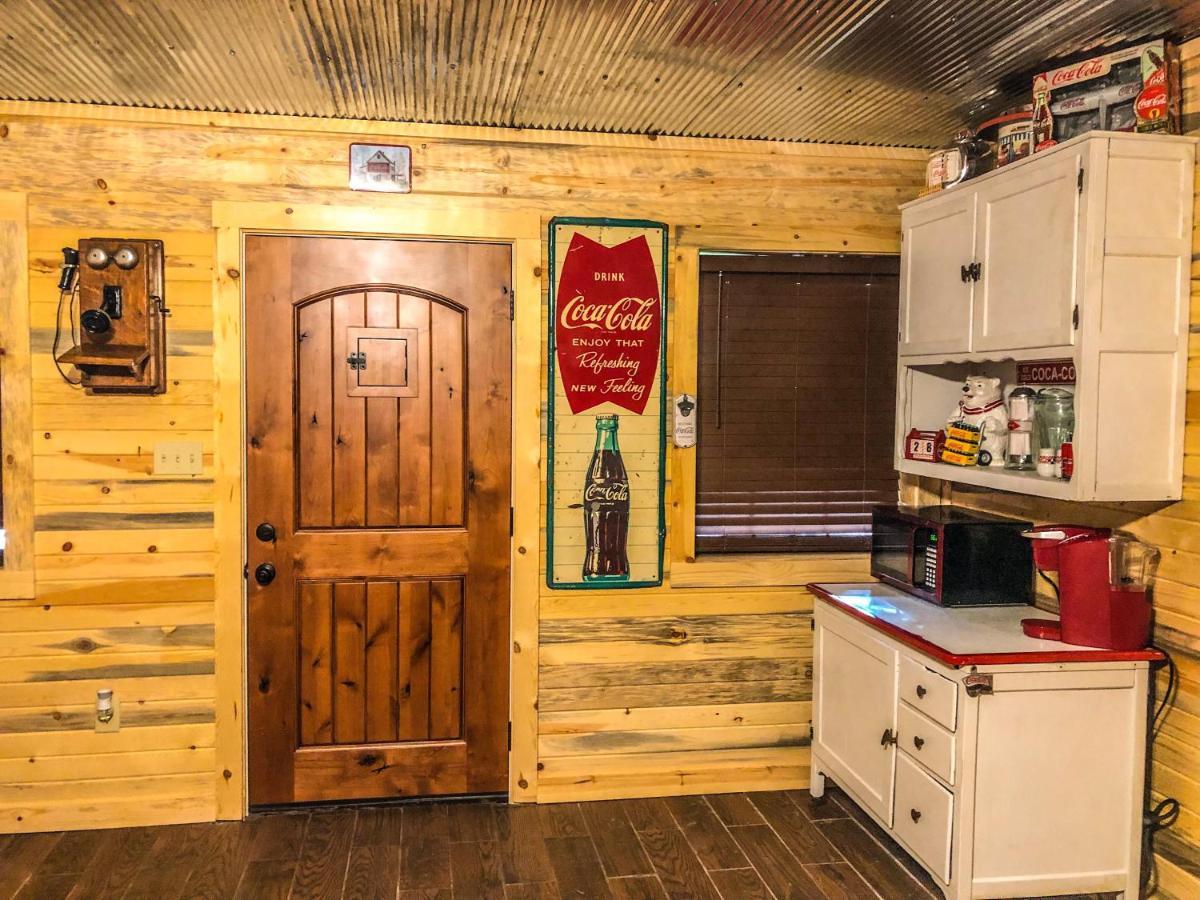 Samantha's Timber Inn Murfreesboro Bagian luar foto