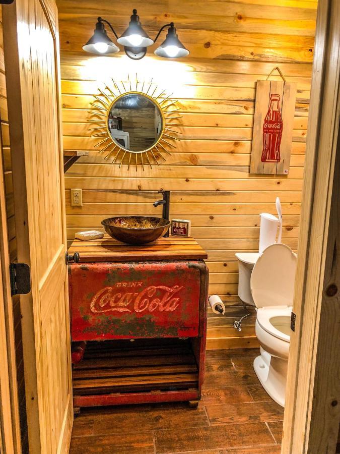 Samantha's Timber Inn Murfreesboro Bagian luar foto